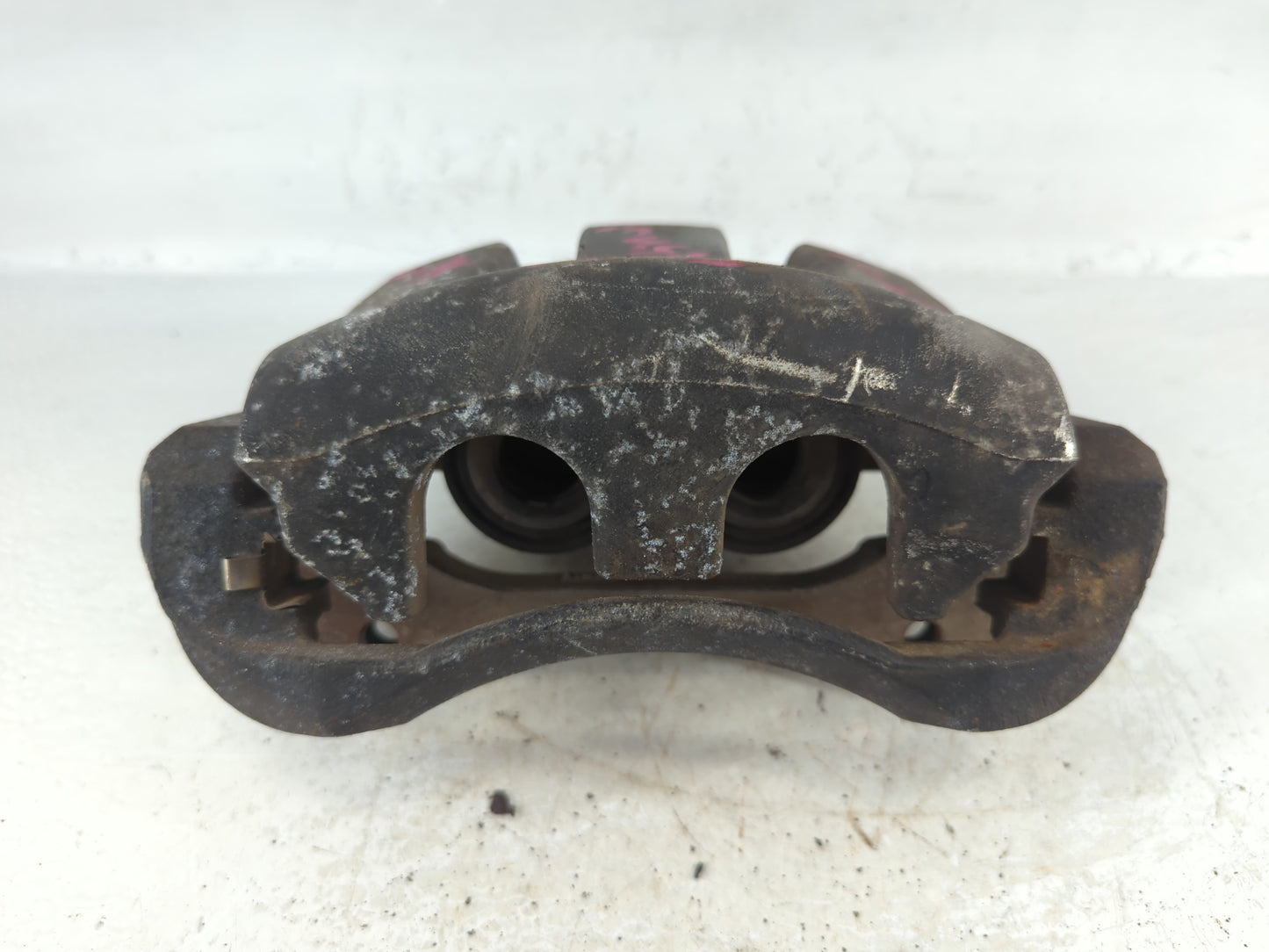 2007-2010 Ford Mustang Front Driver Left Brake Caliper 700824 - Oemusedautoparts1.com