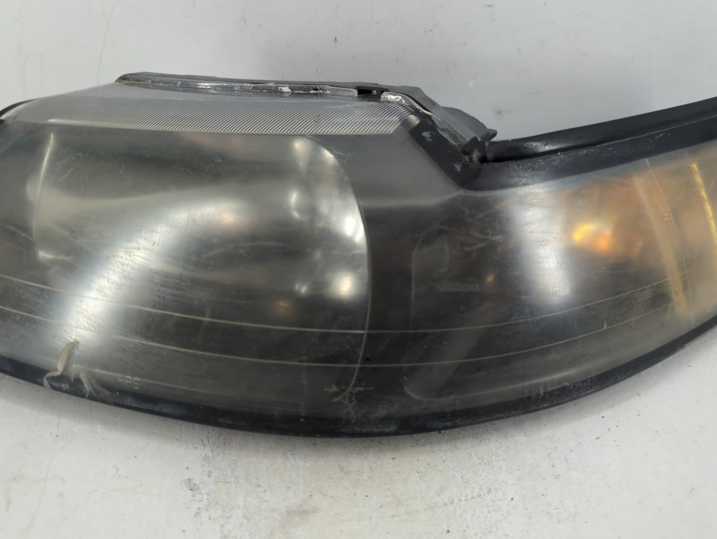 2008-2009 Ford Mustang Driver Left Oem Head Light Headlight Lamp - Oemusedautoparts1.com