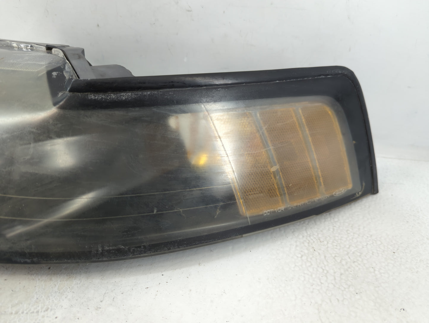 2008-2009 Ford Mustang Driver Left Oem Head Light Headlight Lamp - Oemusedautoparts1.com