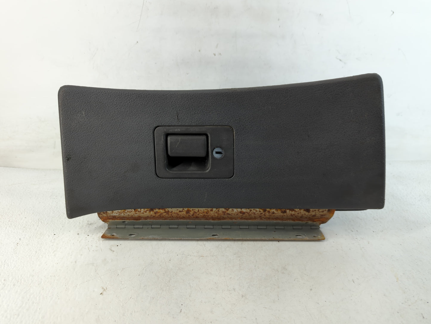 2008 Ford Mustang Passenger Glove Box Door Storage Compartment Black - Oemusedautoparts1.com