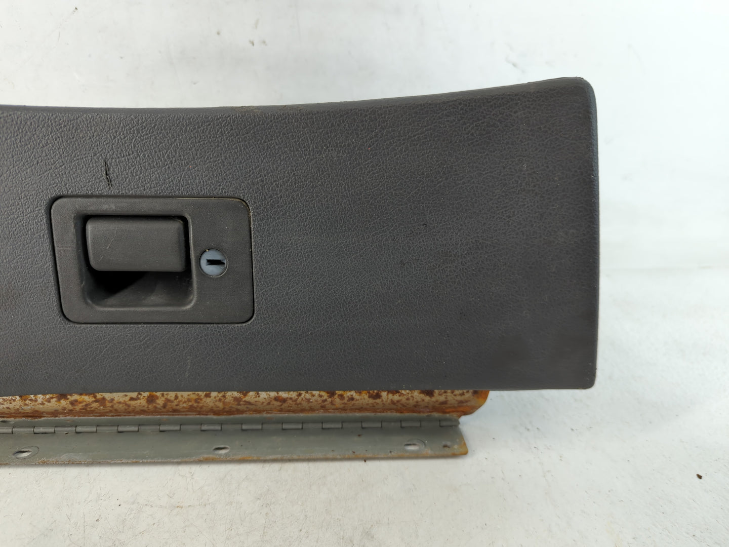 2008 Ford Mustang Passenger Glove Box Door Storage Compartment Black - Oemusedautoparts1.com
