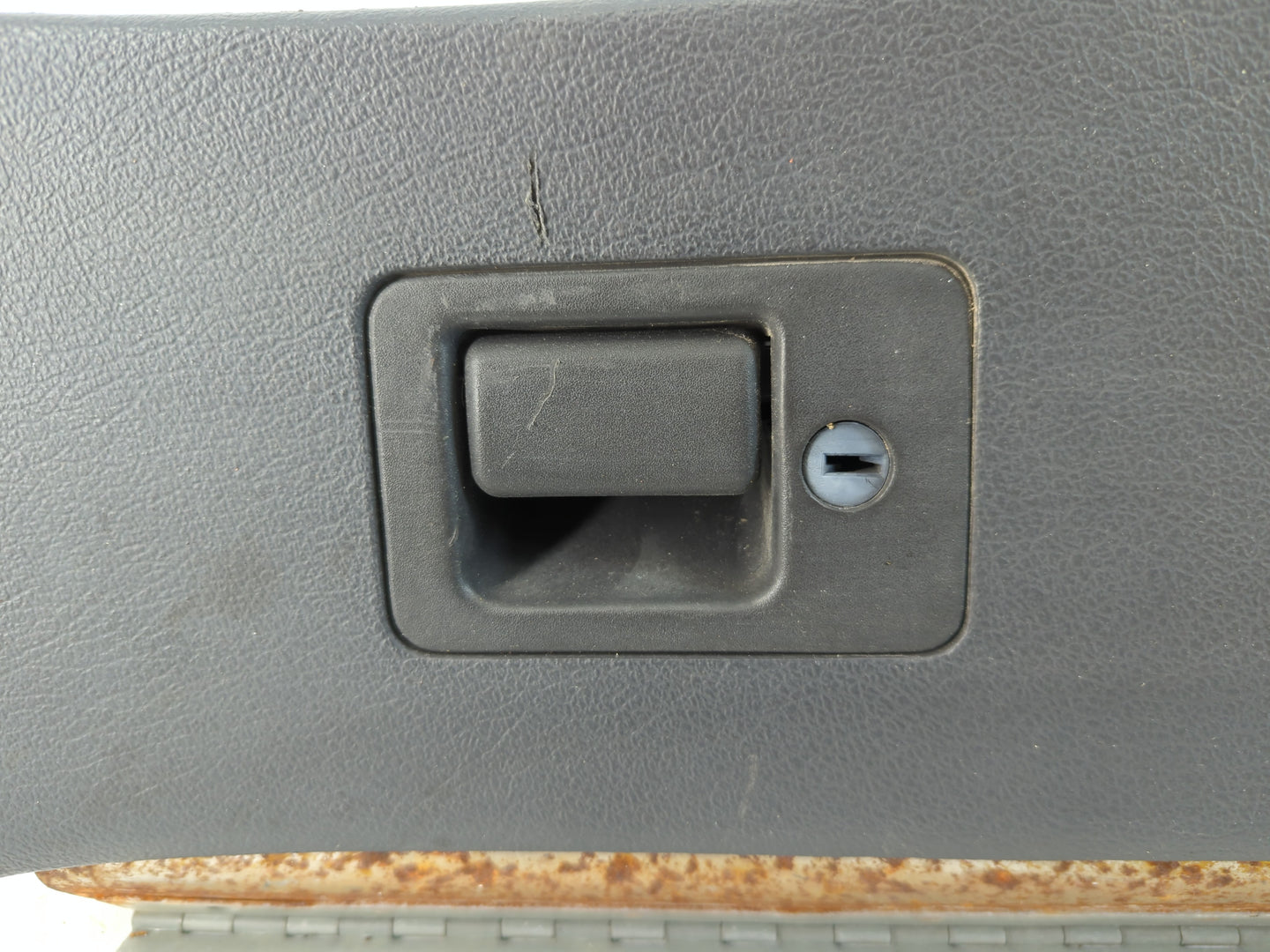 2008 Ford Mustang Passenger Glove Box Door Storage Compartment Black - Oemusedautoparts1.com
