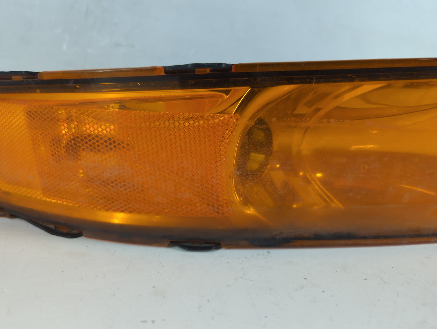 2005-2009 Ford Mustang Tail Light Assembly Driver Left OEM P/N:5R33-13200-AA Fits Fits 2005 2006 2007 2008 2009 OEM Used Aut