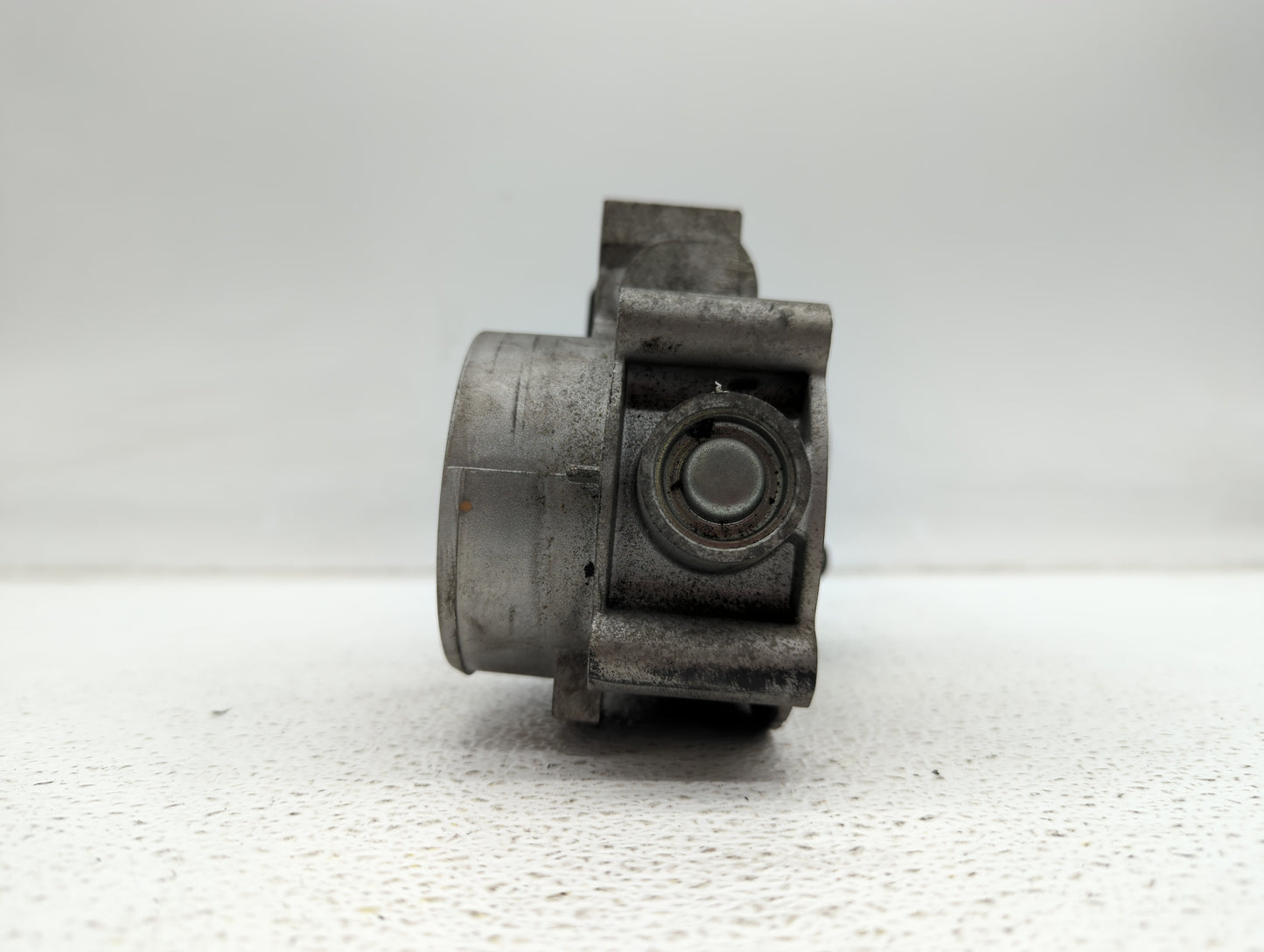 2008 Ford Taunus Throttle Body P/N:7T4E-9F991-FA 7T4E-9F991-GA, 7T4E-9F991-FB Fits Fits 2007 2009 2010 2011 2012 2013 2014 O