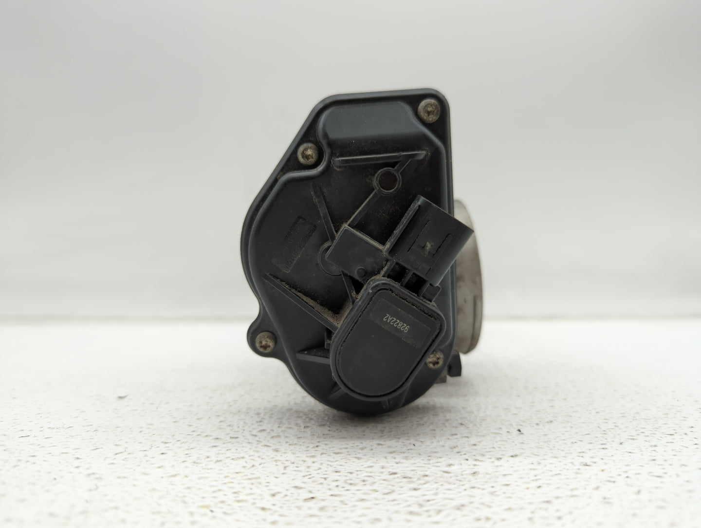 2008 Ford Taunus Throttle Body P/N:7T4E-9F991-FA 7T4E-9F991-GA, 7T4E-9F991-FB Fits Fits 2007 2009 2010 2011 2012 2013 2014 O