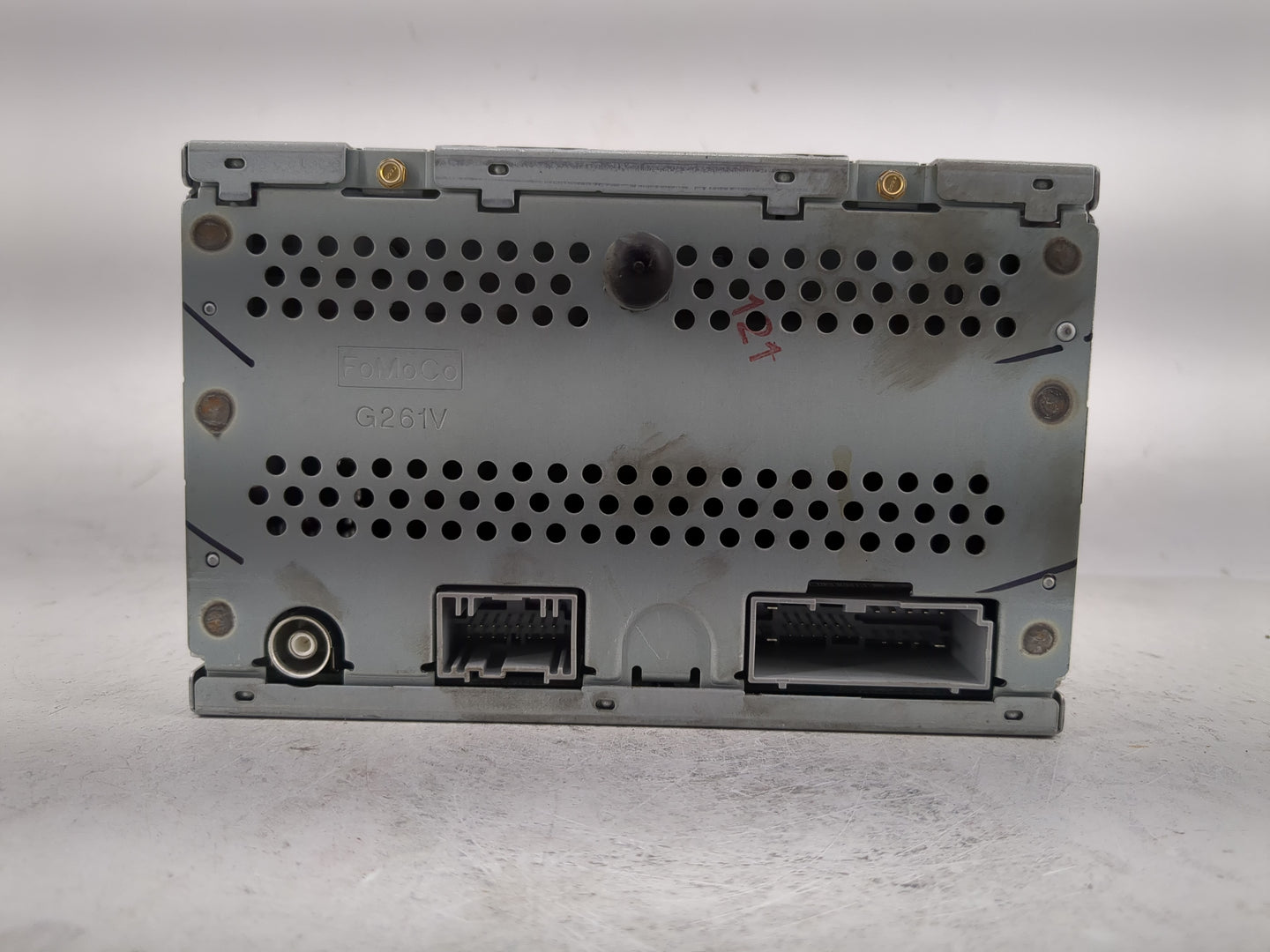 2008-2009 Ford Taurus Radio AM FM Cd Player Receiver Replacement P/N:8G1T-18C815-GB Fits Fits 2008 2009 OEM Used Auto Parts 