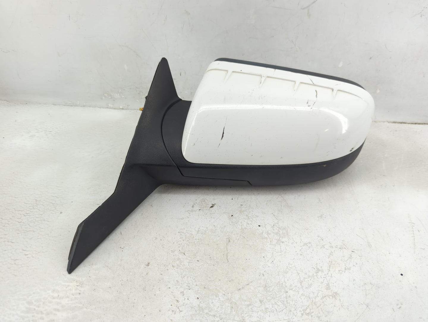 2008-2009 Ford Taurus Driver Side View Mirror - Left Door Mirror OEM Used - Oemusedautoparts1.com