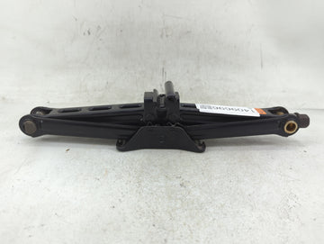 2008 Ford Taurus Spare Scissor Car Jack - Oemusedautoparts1.com