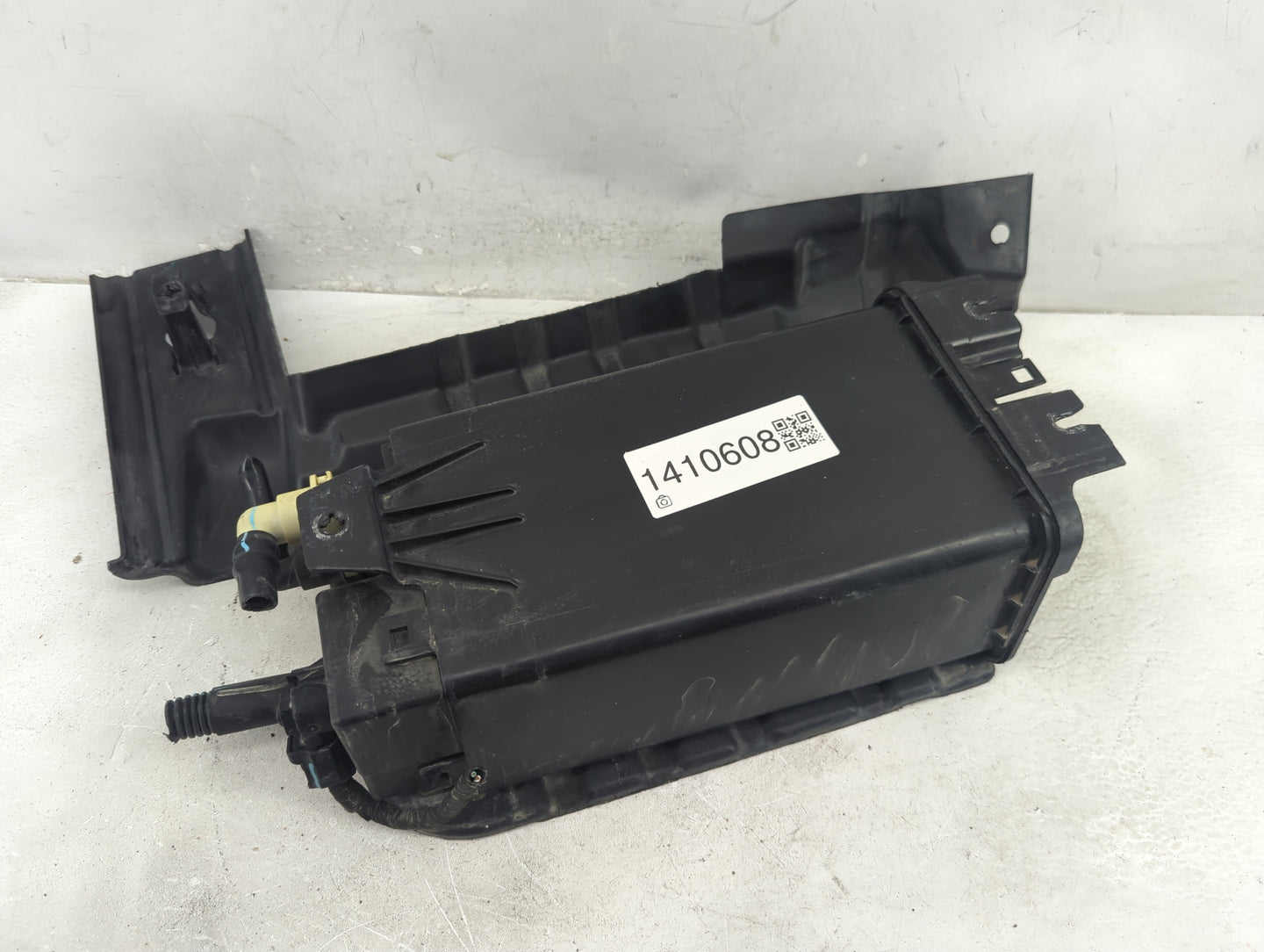 2008 Ford Taurus Fuel Vapor Charcoal Canister - Oemusedautoparts1.com