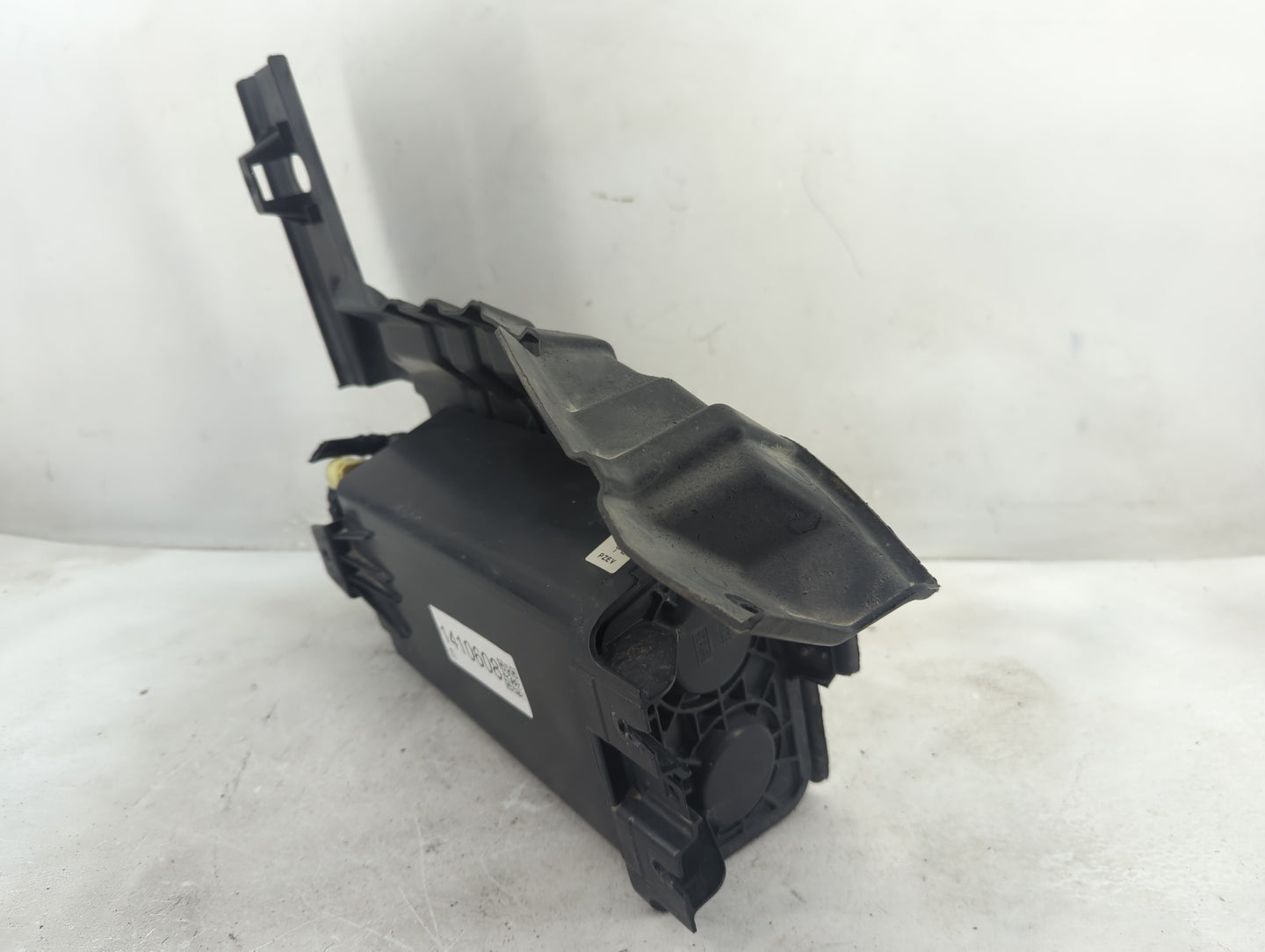2008 Ford Taurus Fuel Vapor Charcoal Canister - Oemusedautoparts1.com