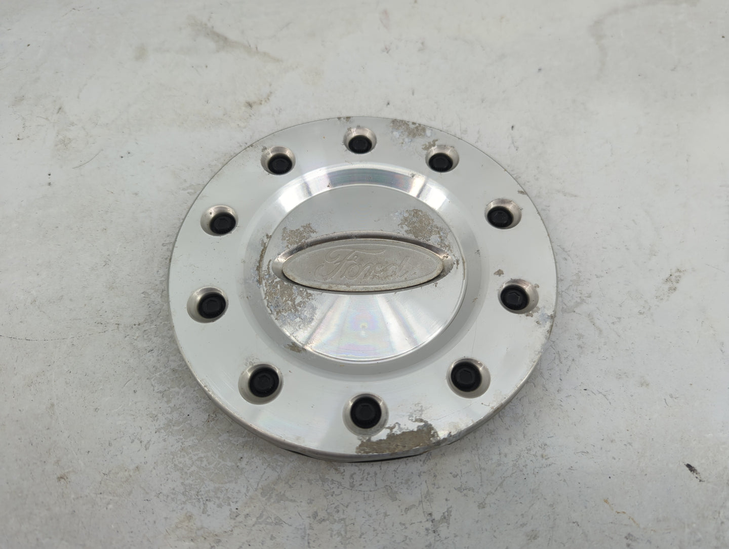 2008 Ford Taurus Center Cap Oem - Oemusedautoparts1.com
