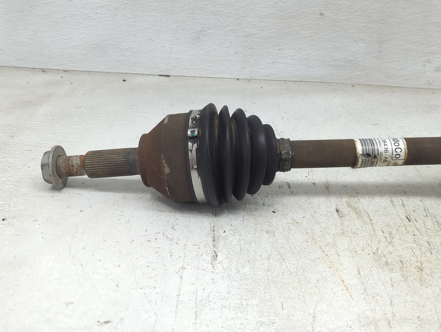 2008-2014 Ford Taurus Axle Shaft Front Passenger Cv C/v - Oemusedautoparts1.com