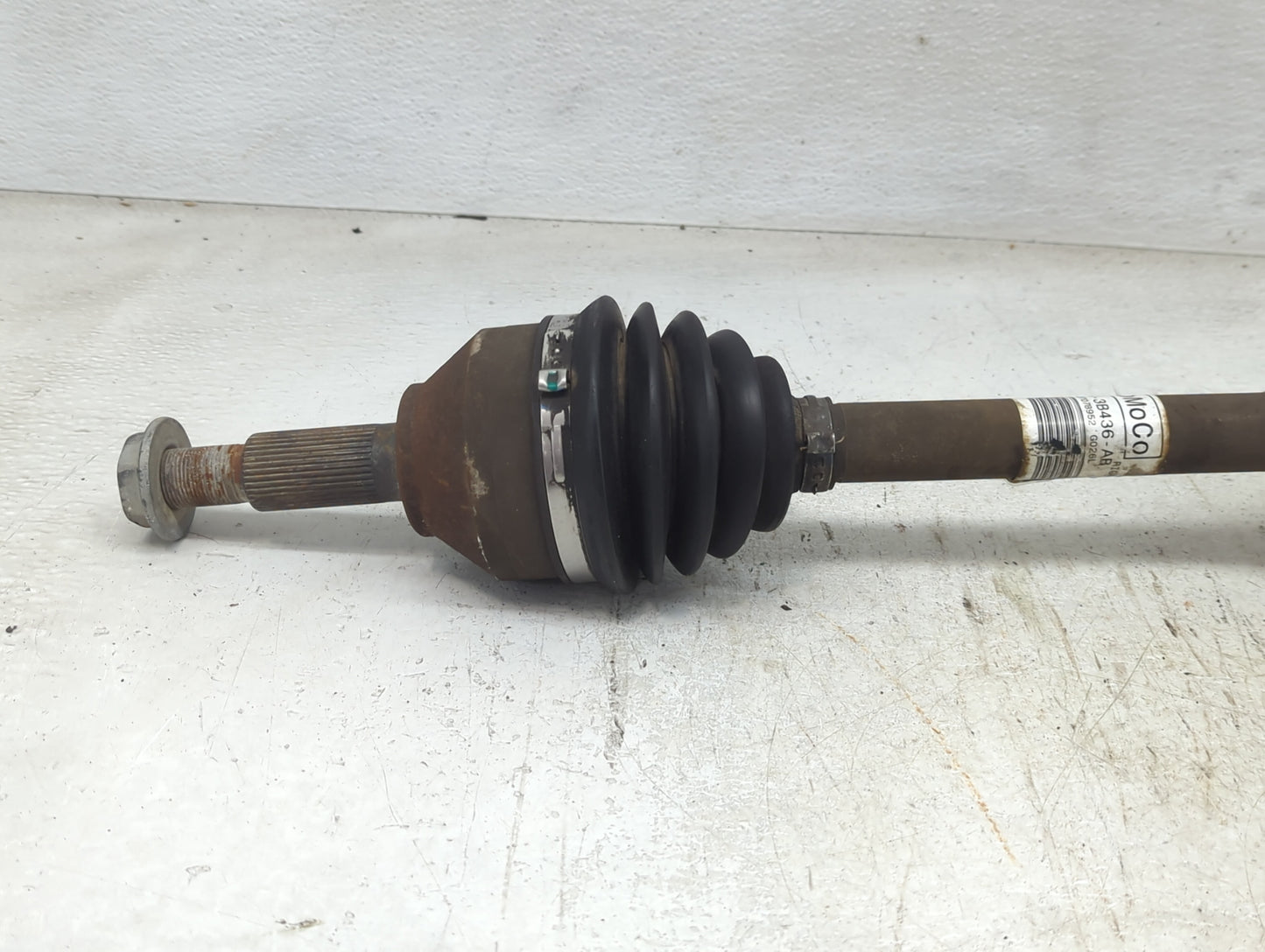 2008-2014 Ford Taurus Axle Shaft Front Passenger Cv C/v - Oemusedautoparts1.com