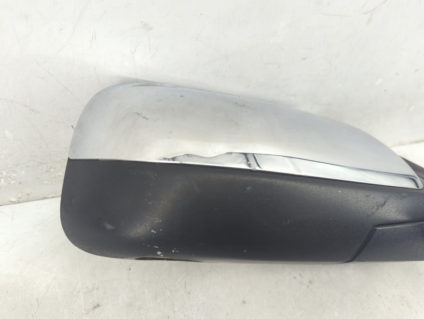 2008-2009 Ford Taurus Passenger Side View Mirror - Right Door Mirror OEM Used - Oemusedautoparts1.com