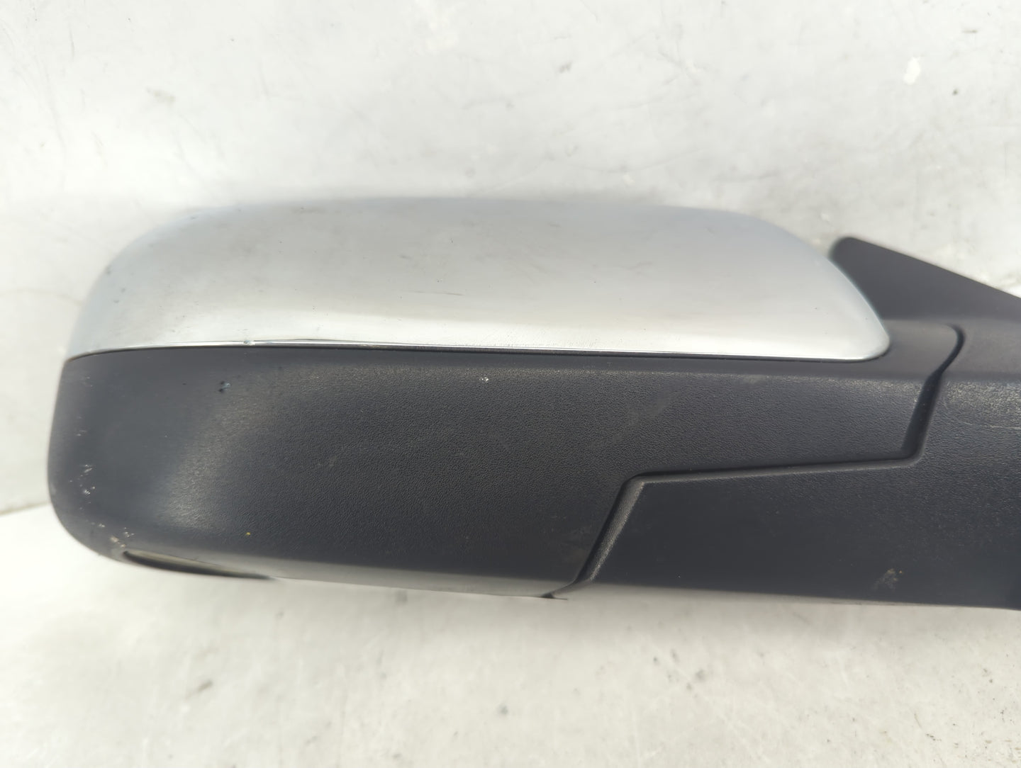 2008-2009 Ford Taurus Passenger Side View Mirror - Right Door Mirror OEM Used - Oemusedautoparts1.com