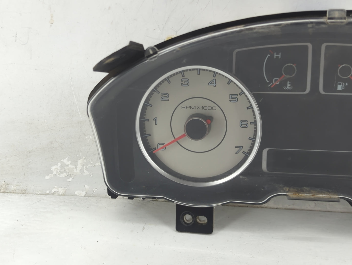 2008 Ford Taurus Instrument Cluster Speedometer Gauges Miles: Fits OEM Used Auto Parts - Oemusedautoparts1.com
