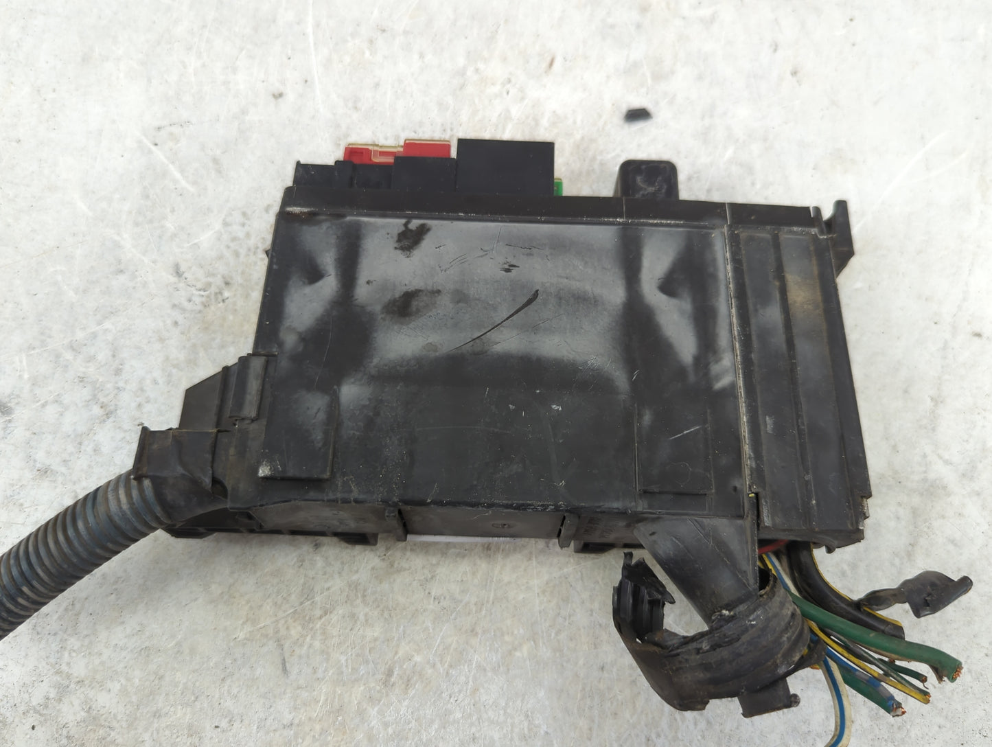 2008-2009 Ford Taurus Fusebox Fuse Box Panel Relay Module Fits Fits 2008 2009 OEM Used Auto Parts - Oemusedautoparts1.com