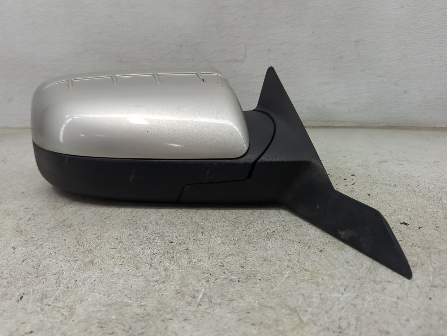 2008-2009 Ford Taurus Passenger Side View Mirror - Right Door Mirror OEM Used - Oemusedautoparts1.com
