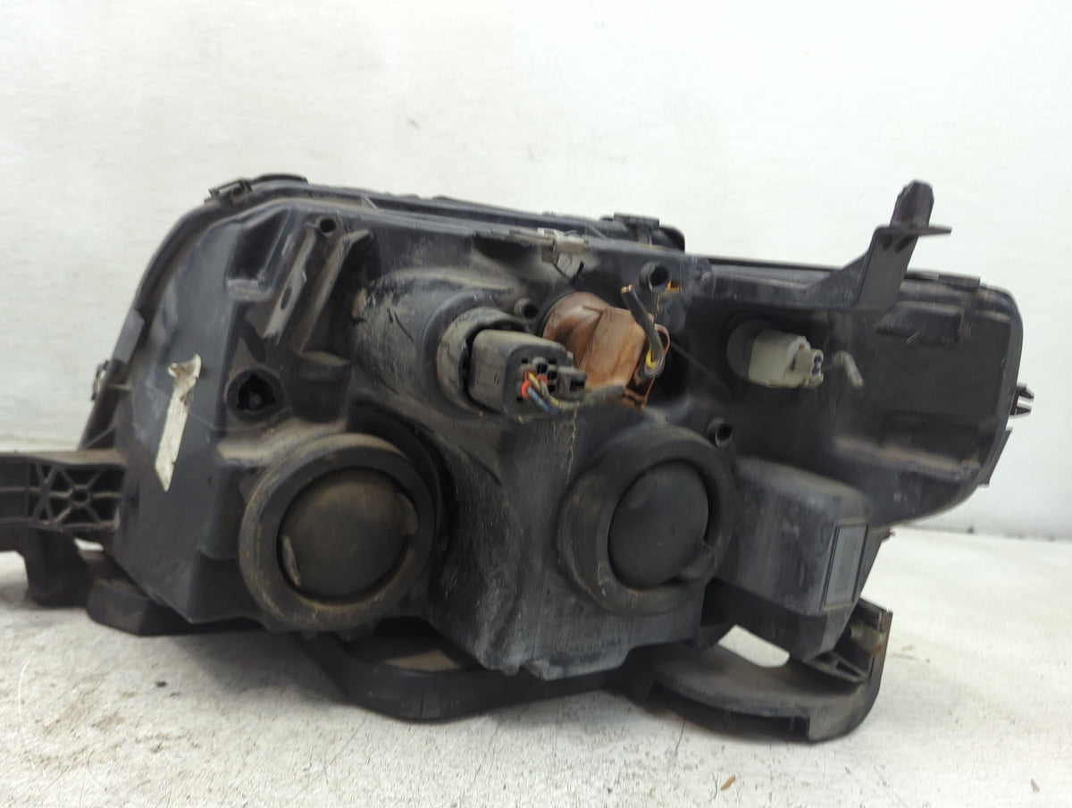 2008 Ford Taurus Passenger Right Oem Head Light Headlight Lamp - Oemusedautoparts1.com