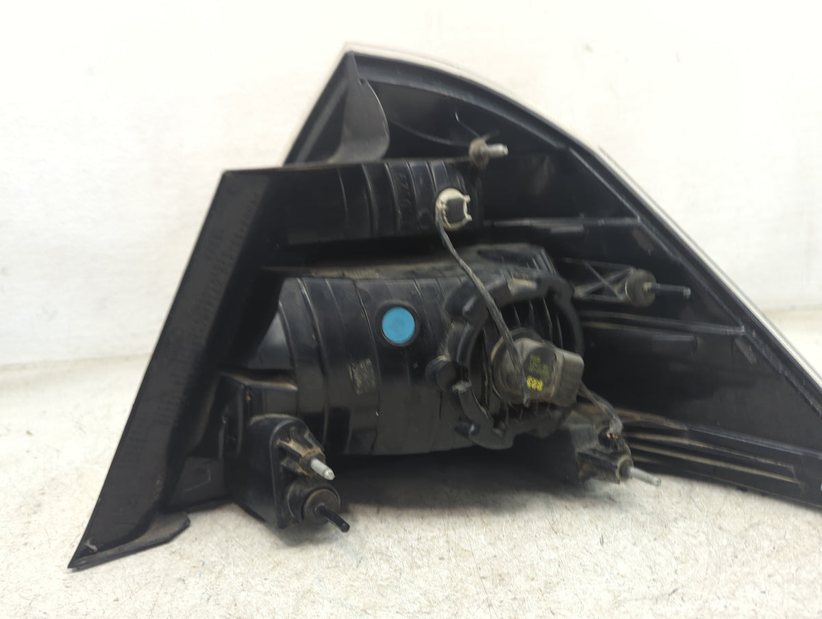 2008 Ford Taurus Tail Light Assembly Driver Left OEM P/N:F80B 13411-BA, US1020959 Fits OEM Used Auto Parts - Oemusedautopart