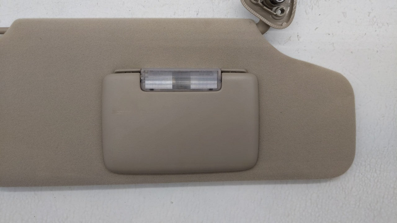 2008-2009 Ford Taurus Sun Visor Shade Replacement Passenger Right Mirror Fits Fits 2008 2009 OEM Used Auto Parts - Oemusedau