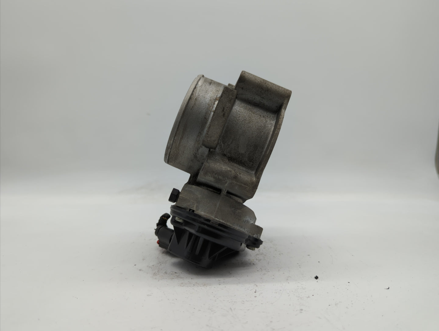 2008-2012 Ford Taurus Throttle Body P/N:7T4E-9F991-FA 7T4E-9F991-GA Fits Fits 2007 2008 2009 2010 2011 2012 2013 2014 OEM Us