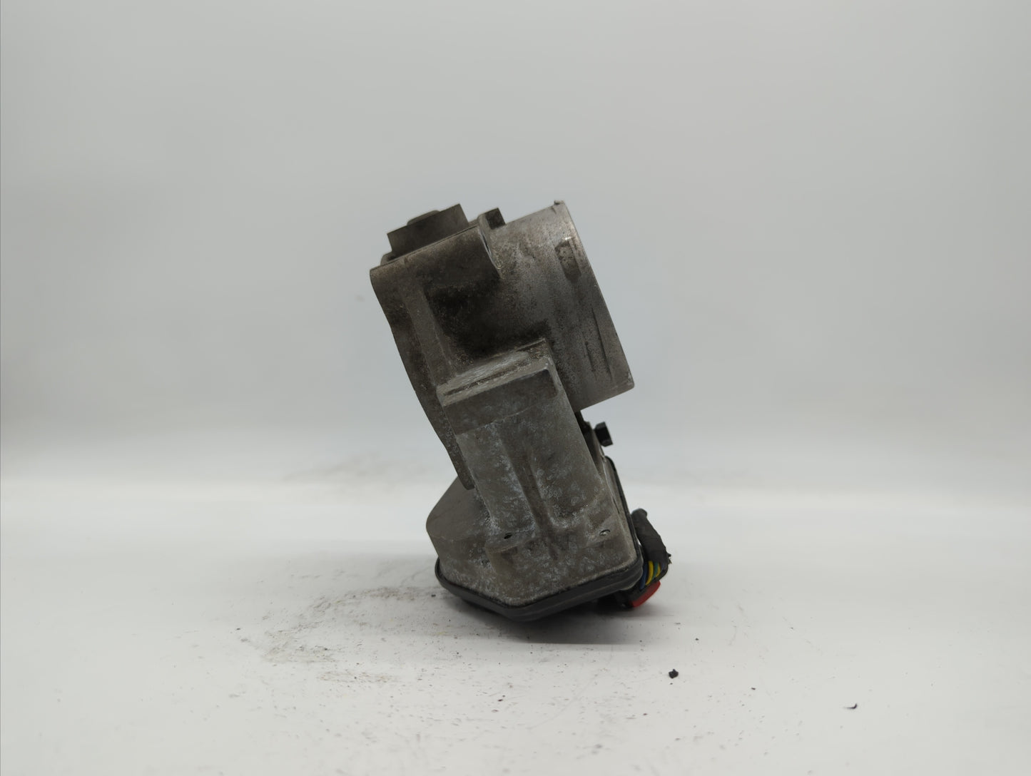 2008-2012 Ford Taurus Throttle Body P/N:7T4E-9F991-FA 7T4E-9F991-GA Fits Fits 2007 2008 2009 2010 2011 2012 2013 2014 OEM Us