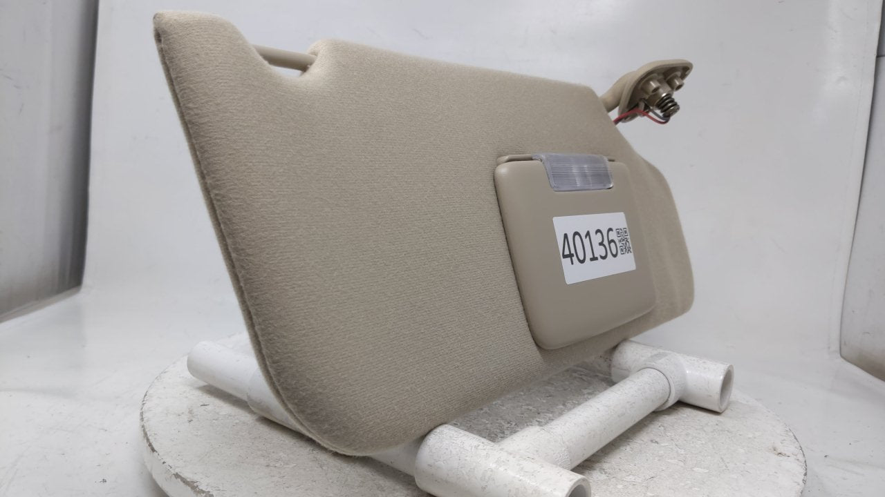 2008 Ford Taurus Sun Visor Shade Replacement Passenger Right Mirror Fits OEM Used Auto Parts - Oemusedautoparts1.com