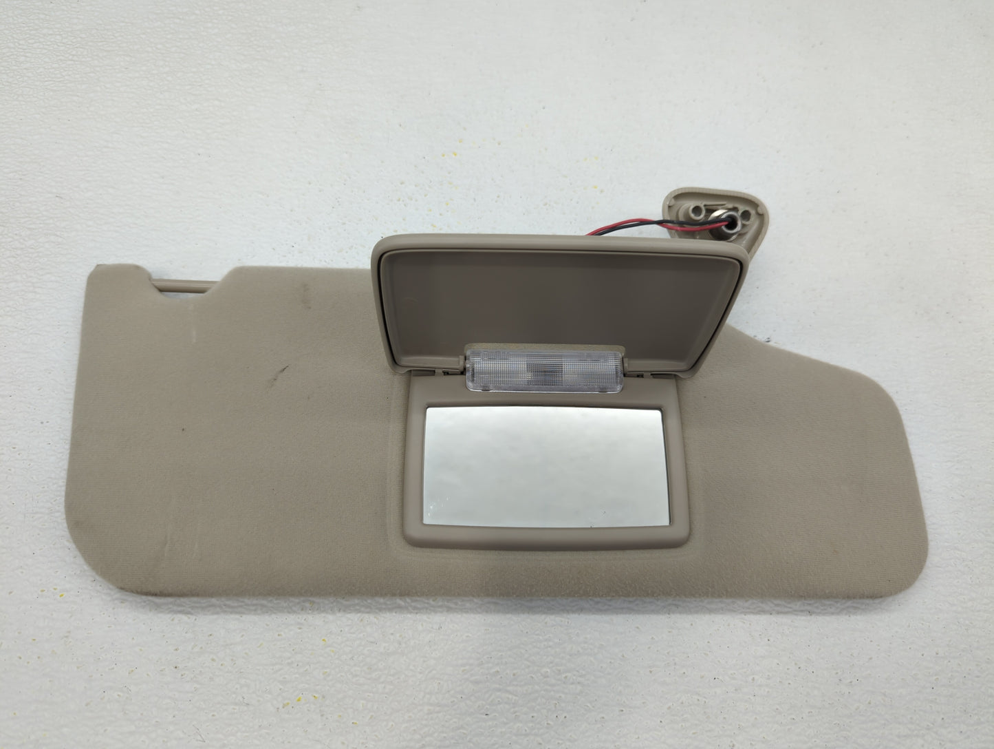 2008-2009 Ford Taurus Sun Visor Shade Replacement Passenger Right Mirror Fits Fits 2008 2009 OEM Used Auto Parts - Oemusedau