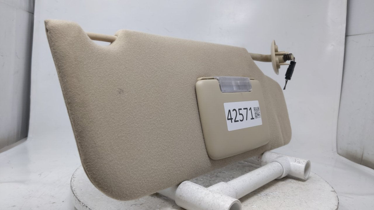 2008 Ford Taurus Sun Visor Shade Replacement Passenger Right Mirror Fits OEM Used Auto Parts - Oemusedautoparts1.com