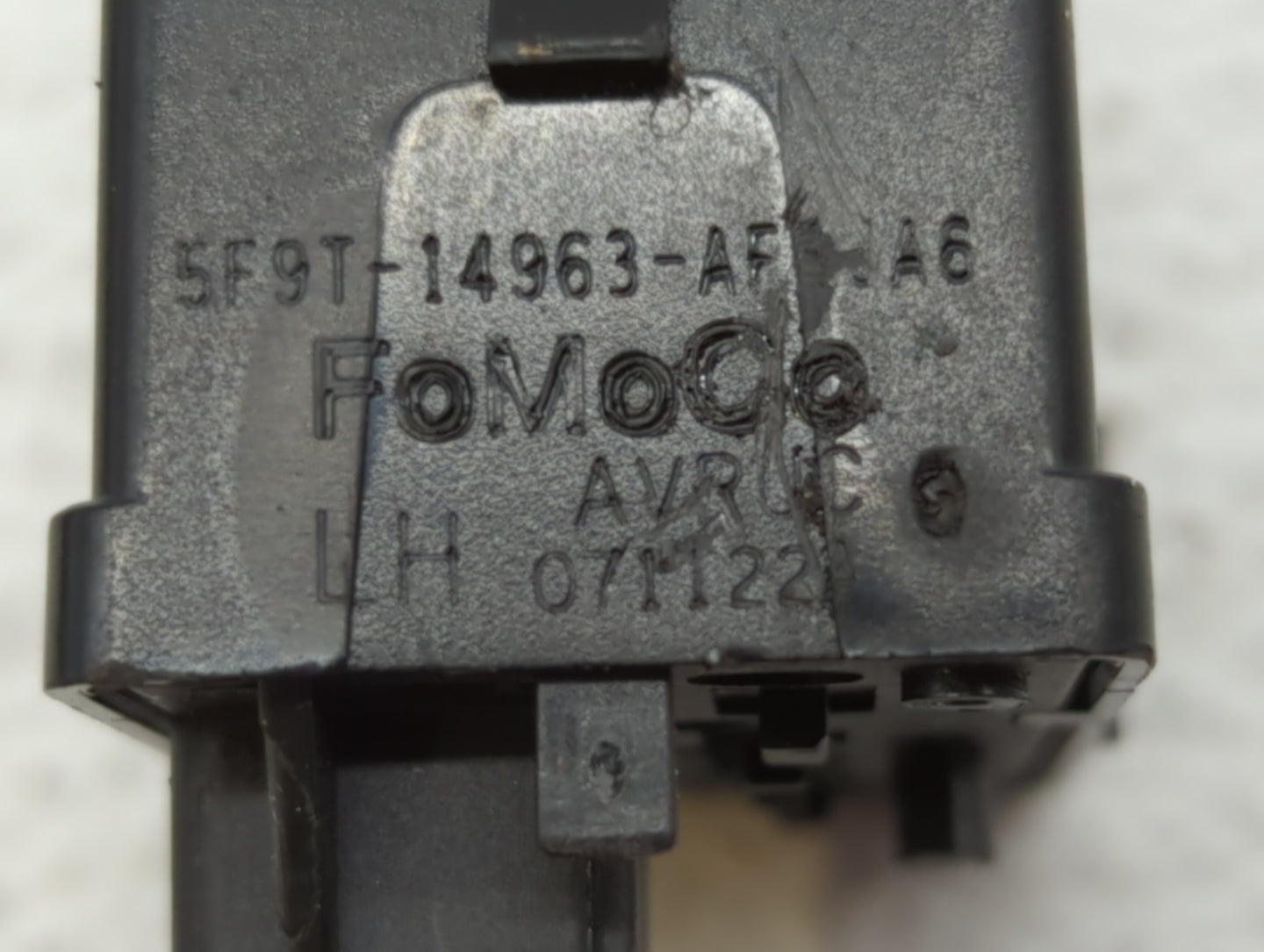 2008-2009 Ford Taurus Master Power Window Switch Replacement Driver Side Left P/N:5FT9T-14963-AF 8T53-5422897 Fits OEM Used 