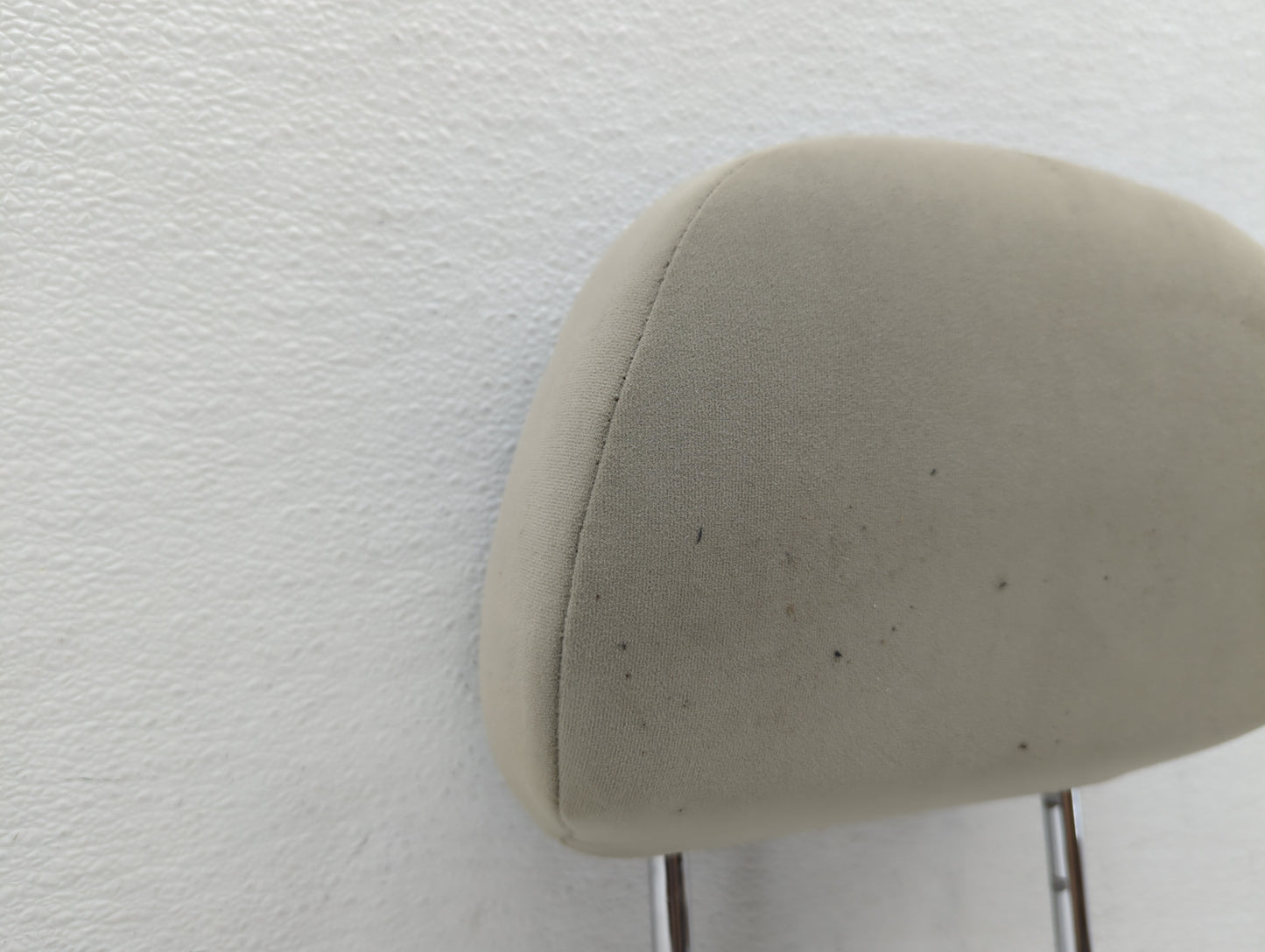 2008-2009 Ford Taurus Headrest Head Rest Front Driver Passenger Seat - Oemusedautoparts1.com