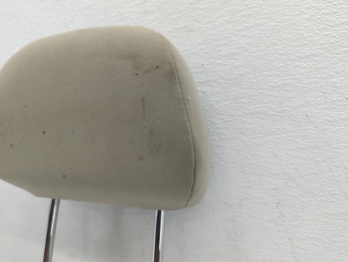 2008-2009 Ford Taurus Headrest Head Rest Front Driver Passenger Seat - Oemusedautoparts1.com
