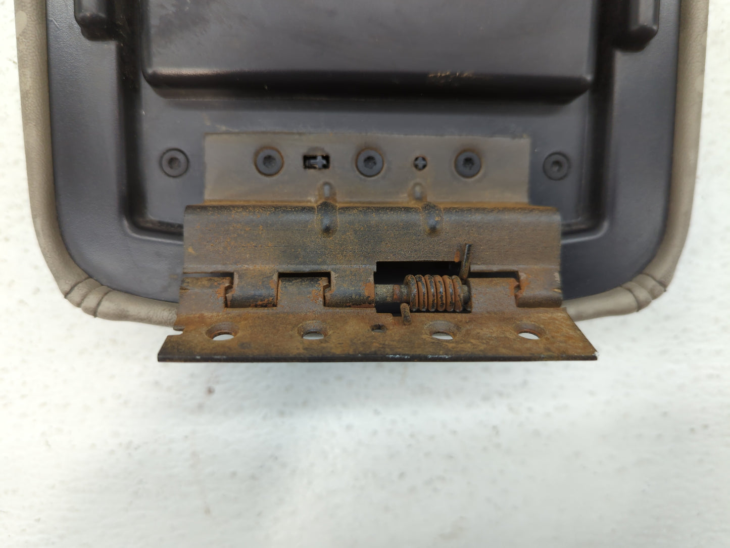 2008-2009 Ford Taurus Center Console Armrest Cover Lid Beige - Oemusedautoparts1.com