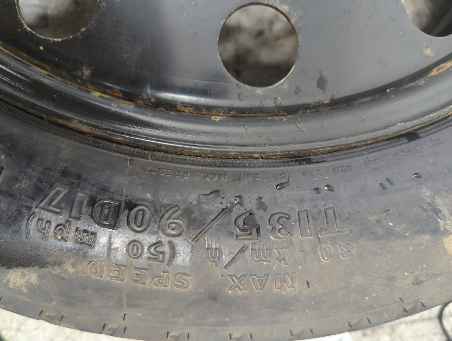 2008 Ford Taurus Spare Donut Tire Wheel Rim Oem - Oemusedautoparts1.com