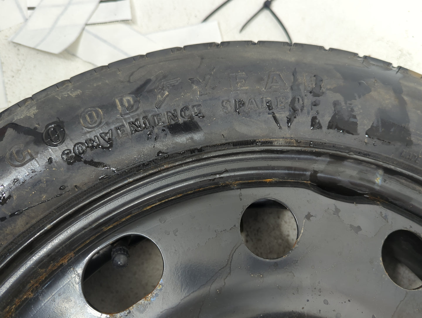 2008 Ford Taurus Spare Donut Tire Wheel Rim Oem - Oemusedautoparts1.com
