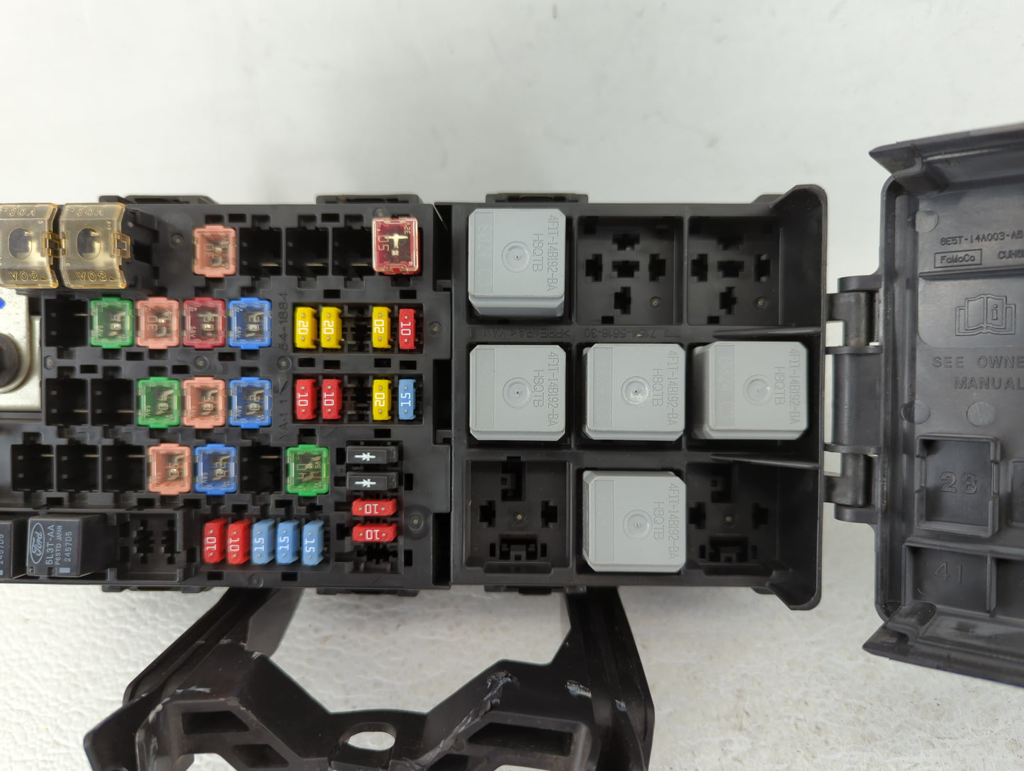 2008-2009 Ford Taurus Fusebox Fuse Box Panel Relay Module P/N:6E5T-14A003-AB 8G1T-14A003-AC Fits Fits 2008 2009 OEM Used Aut