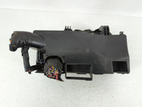 2008-2009 Ford Taurus Fusebox Fuse Box Panel Relay Module P/N:6E5T-14A003-AB 8G1T-14A003-AC Fits Fits 2008 2009 OEM Used Aut