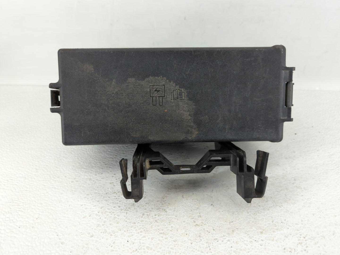 2008-2009 Ford Taurus Fusebox Fuse Box Panel Relay Module P/N:8G1T-14A003-AC Fits Fits 2008 2009 OEM Used Auto Parts - Oemus