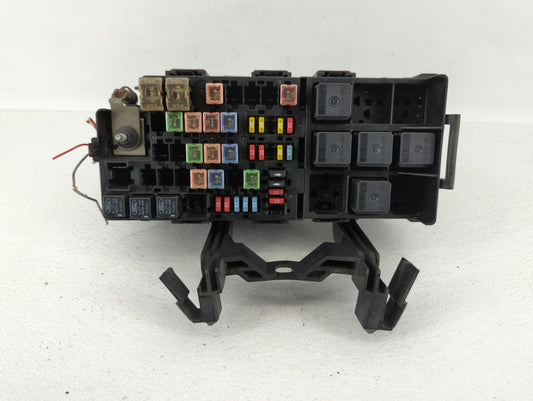 2008-2009 Ford Taurus Fusebox Fuse Box Panel Relay Module P/N:8G1T-14A003-AC Fits Fits 2008 2009 OEM Used Auto Parts - Oemus