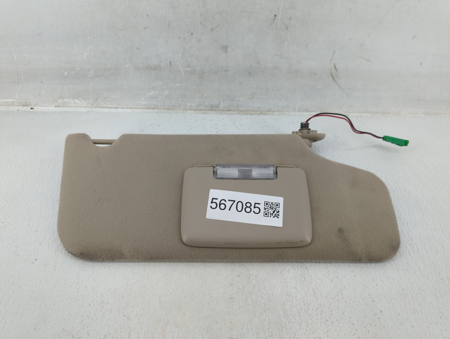 2008-2009 Ford Taurus Sun Visor Shade Replacement Passenger Right Mirror Fits Fits 2008 2009 OEM Used Auto Parts - Oemusedau
