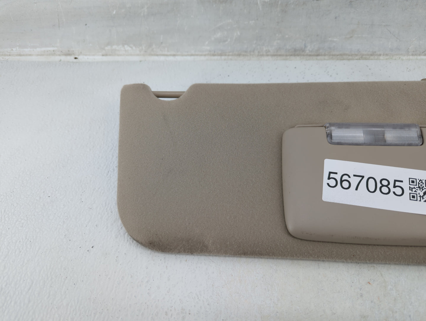 2008-2009 Ford Taurus Sun Visor Shade Replacement Passenger Right Mirror Fits Fits 2008 2009 OEM Used Auto Parts - Oemusedau