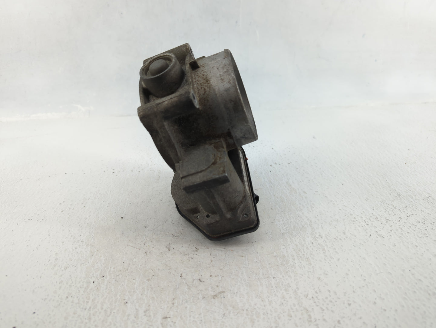 2008-2012 Ford Taurus Throttle Body P/N:7T4E-EC Fits Fits 2007 2008 2009 2010 2011 2012 2013 2014 OEM Used Auto Parts - Oemu