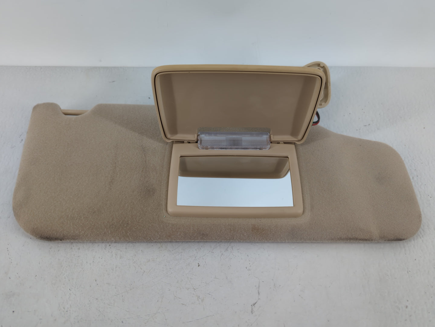 2008-2009 Ford Taurus Sun Visor Shade Replacement Passenger Right Mirror Fits Fits 2008 2009 OEM Used Auto Parts - Oemusedau