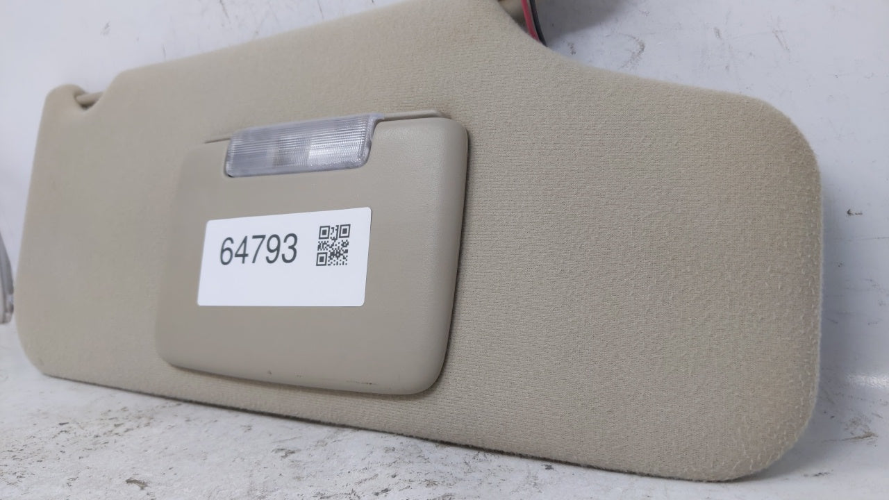 2008-2009 Ford Taurus Sun Visor Shade Replacement Passenger Right Mirror Fits Fits 2008 2009 OEM Used Auto Parts - Oemusedau