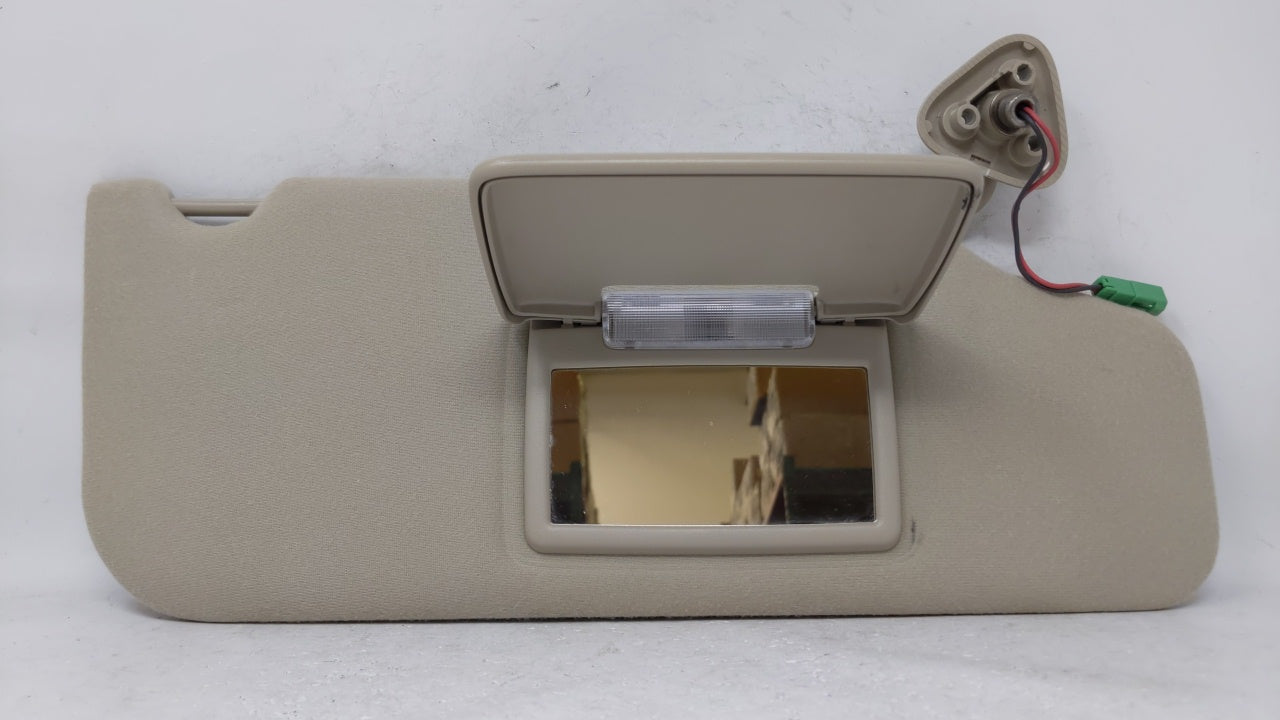 2008 Ford Taurus Sun Visor Shade Replacement Passenger Right Mirror Fits OEM Used Auto Parts - Oemusedautoparts1.com