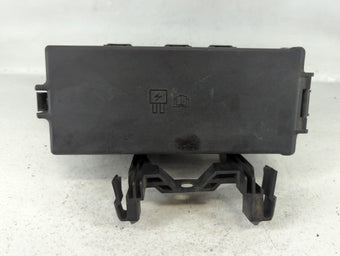 compare product 2008-2009 Ford Taurus Fusebox Fuse Box Panel Relay Module P/N:54-8799-30 Fits Fits 2008 2009 OEM Used Auto Parts