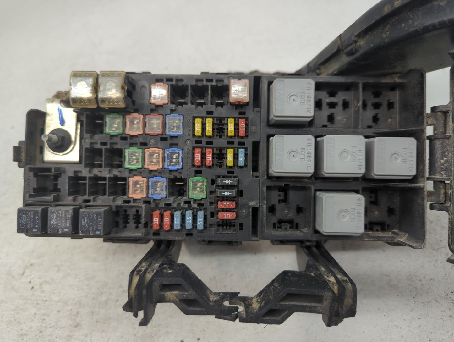 2008-2009 Ford Taurus Fusebox Fuse Box Panel Relay Module P/N:8G1T-14A003-AC Fits Fits 2008 2009 OEM Used Auto Parts - Oemus