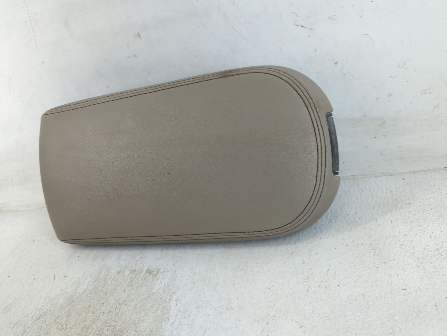 2008 Ford Taurus Center Console Armrest Cover Lid Fits OEM Used Auto Parts - Oemusedautoparts1.com