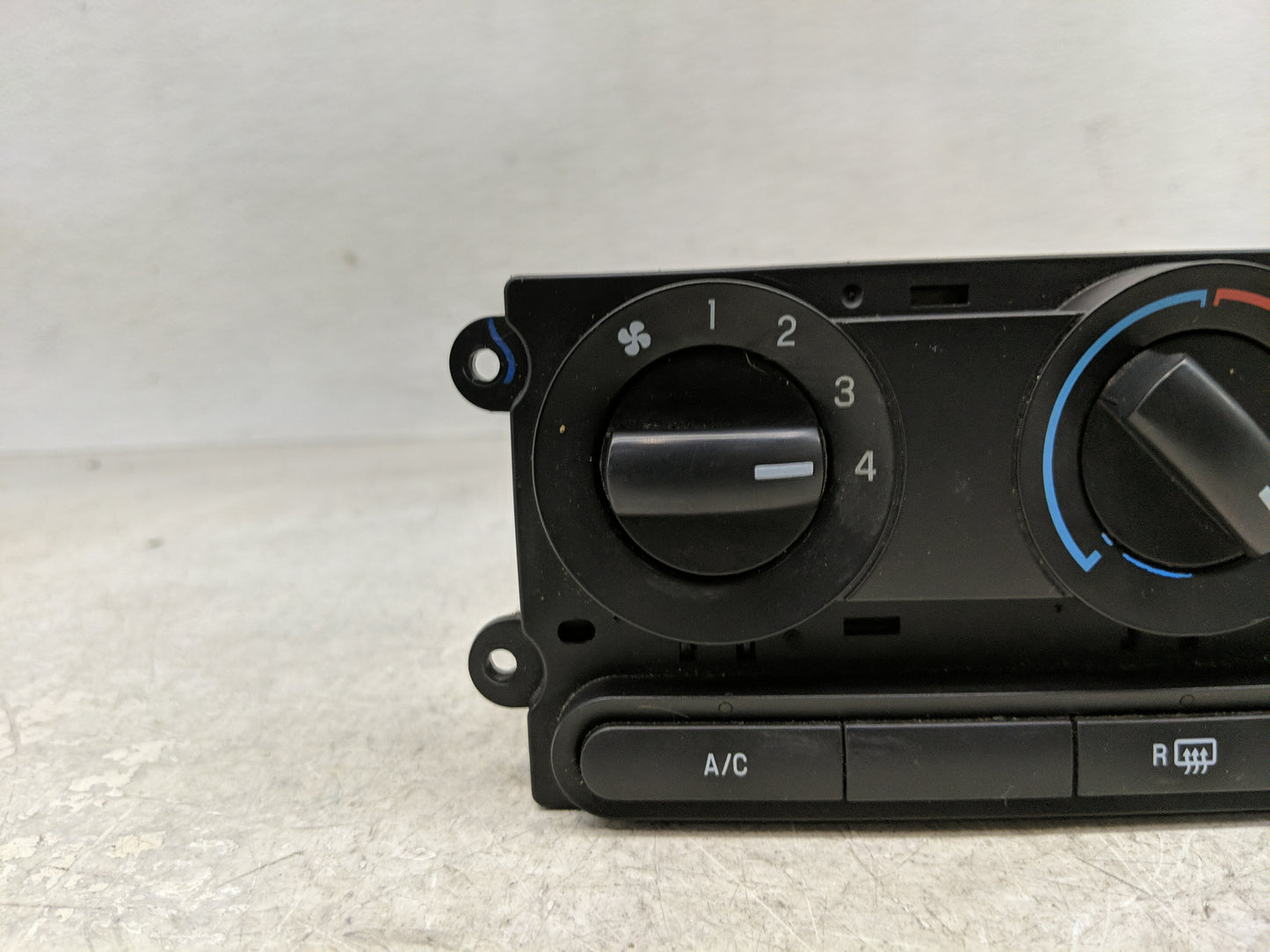 2008-2009 Ford Taurus Climate Control Module Temperature AC/Heater Replacement Fits Fits 2008 2009 OEM Used Auto Parts - Oem
